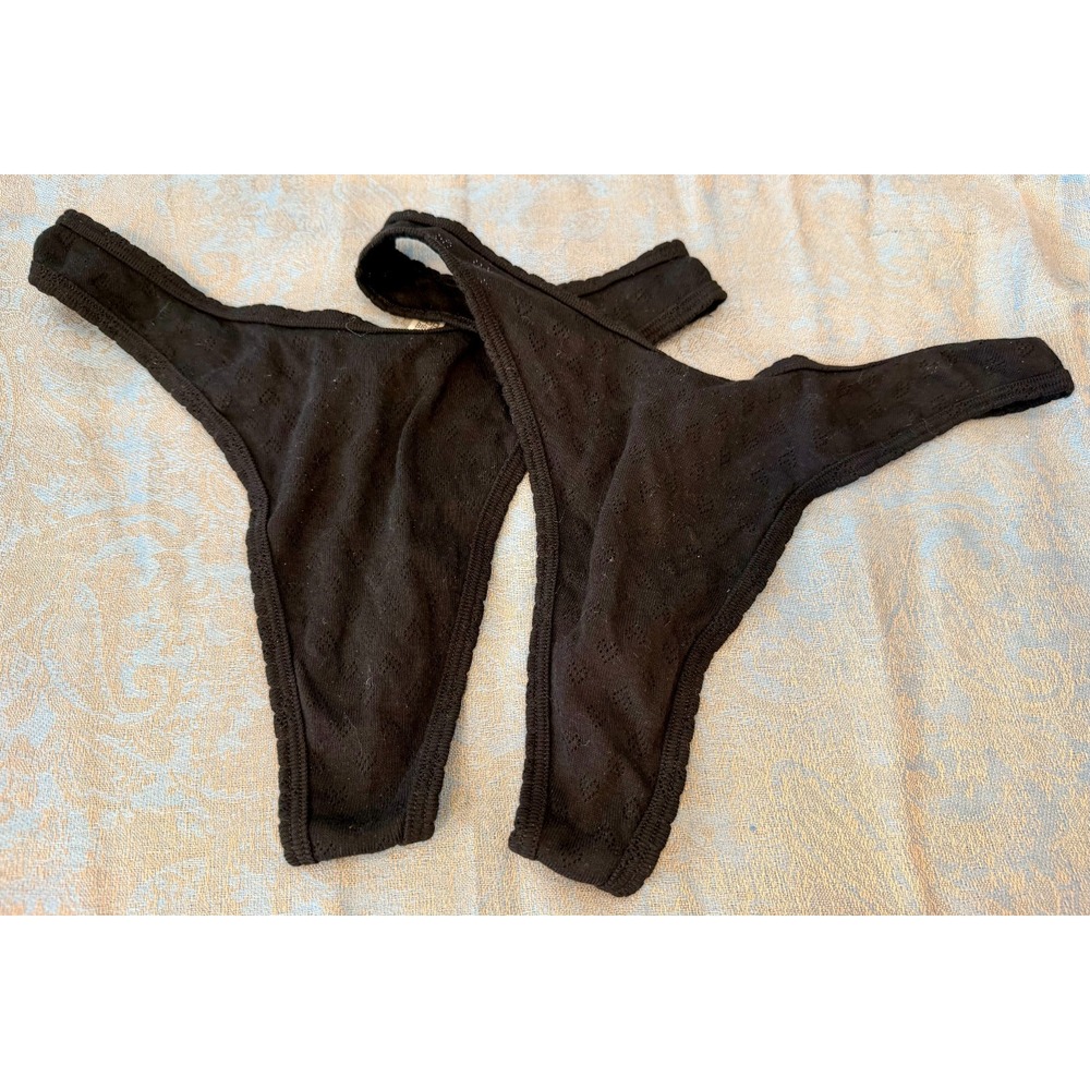 Victoria's Secret‎ Pink Brand Panties Black Thong/String Size M NWT